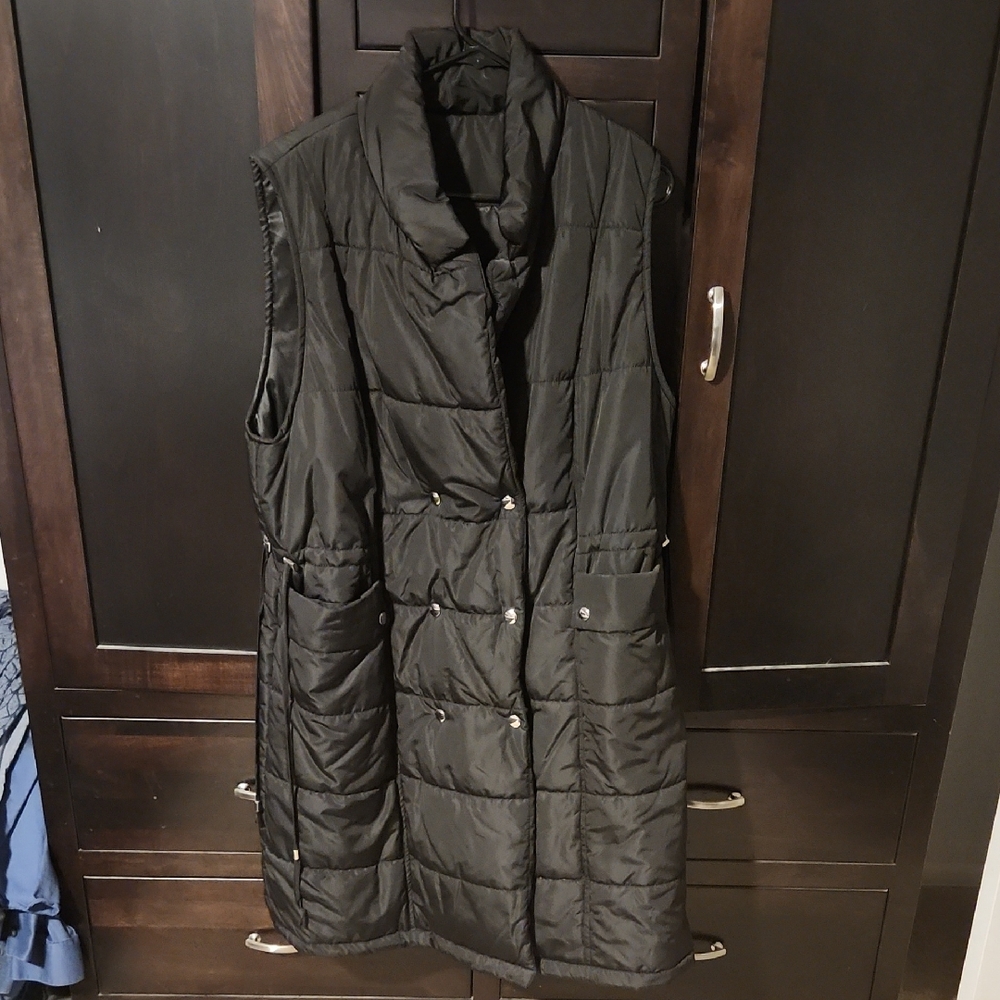 NWOT Black Quilted Puffer Vest with High Collar